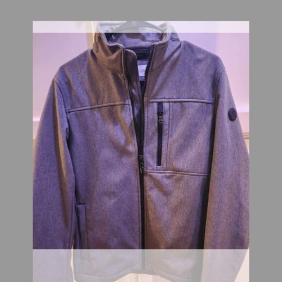 Like New! CALVIN KLEIN Infinite Stretch Soft Shell Jacket- XS- Lt. Grey Heather - Picture 4 of 5